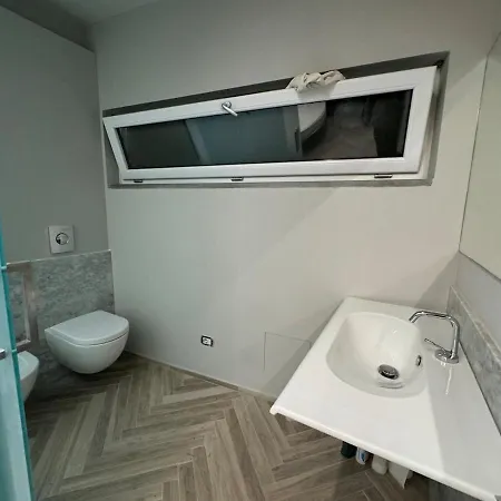 Ercole With Jacuzzi Pool
